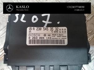 PDC-modul från en Mercedes-Benz SL (R230) 3.5 SL-350 V6 24V 2007