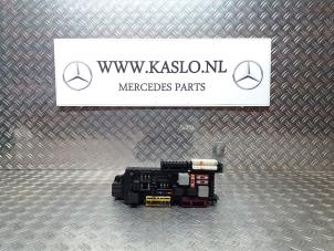 Used Fuse box Mercedes E Estate (S212) E-220 CDI 16V BlueEfficiency Price € 150,00 Margin scheme offered by kaslo auto parts