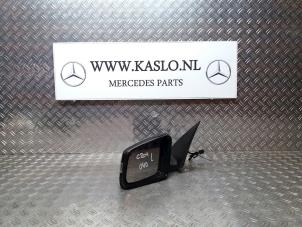 Usagé Rétroviseur gauche Mercedes C Estate (S204) 2.2 C-200 CDI 16V BlueEFFICIENCY Prix € 100,00 Règlement à la marge proposé par kaslo auto parts
