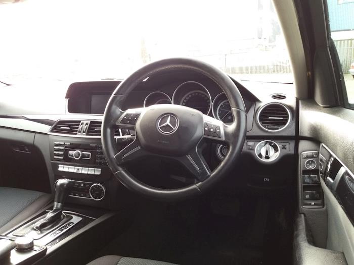 Commutateur combi vitres d'un Mercedes-Benz C Estate (S204) 2.2 C-200 CDI 16V BlueEFFICIENCY 2011