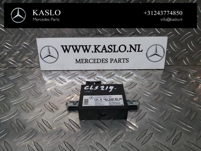 Begagnade Däcktrycksmodul Mercedes CLS (C219) 350 3.5 V6 18V Pris på förfrågan erbjuds av kaslo auto parts
