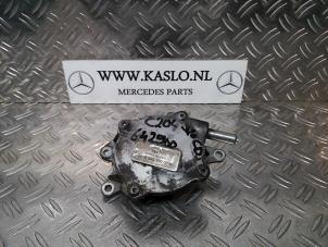 Used Vacuum pump (diesel) Mercedes C (W204) 3.0 C-320 CDI V6 24V Price € 50,00 Margin scheme offered by kaslo auto parts