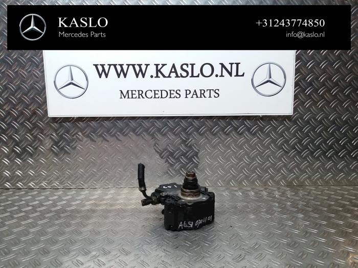 Begagnade Högtryckspump Mercedes E (W212) E-220 CDI 16V BlueEfficiency Pris på förfrågan erbjuds av kaslo auto parts