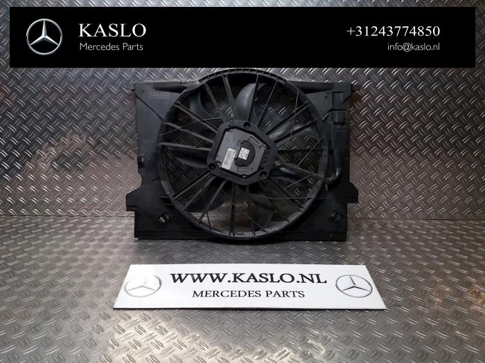 Gebrauchte Kühlerventilator Mercedes CLS (C219) 500 5.0 V8 24V Preis auf Anfrage angeboten von kaslo auto parts
