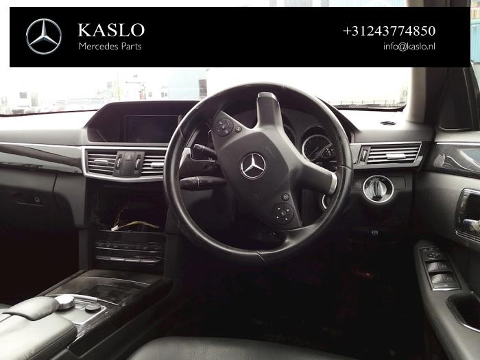 Begagnade Innerdisplay Mercedes E Estate (S212) E-250 CDI 16V BlueEfficiency Pris € 100,00 Marginaltabell erbjuds av kaslo auto parts
