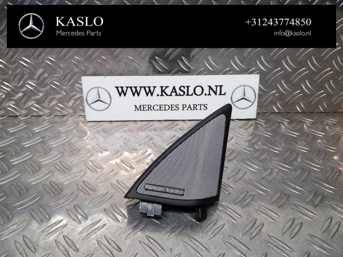 Begagnade Diskanthögtalare Mercedes E (C207) E-400 3.0 V6 Turbo Pris på förfrågan erbjuds av kaslo auto parts