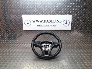 Usagé Volant Mercedes A (W176) 1.5 A-180 CDI, A-180d 16V Prix sur demande proposé par kaslo auto parts