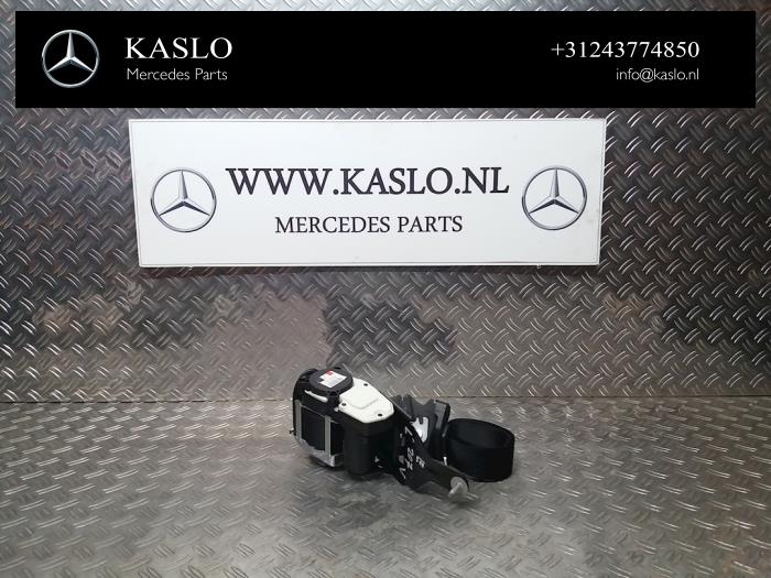 Front seatbelt, left Mercedes E E-220 CDI 16V BlueEfficiency ...