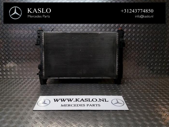Gebrauchte Kühler Mercedes A (W169) 2.0 A-180 CDI 16V Preis € 50,00 Margenregelung angeboten von kaslo auto parts