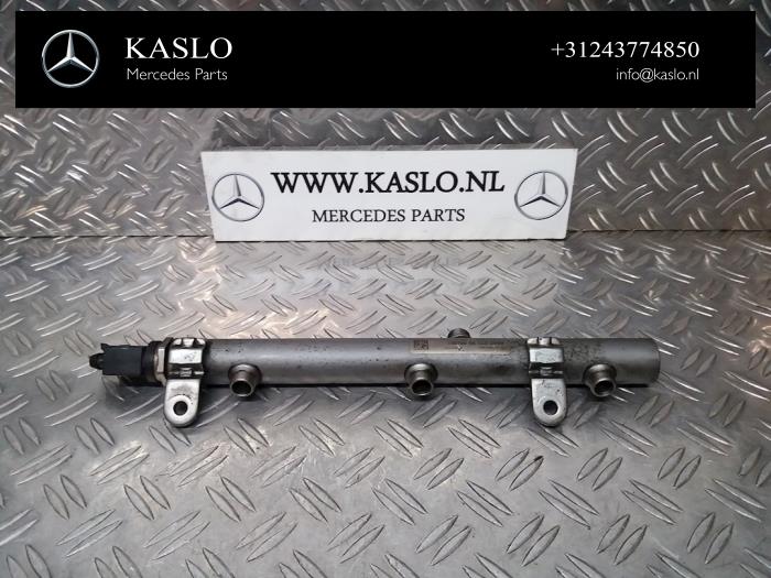 Usagé Système d'injection Mercedes E (W212) E-350 CDI V6 24V BlueEfficiency Prix € 50,00 Règlement à la marge proposé par kaslo auto parts
