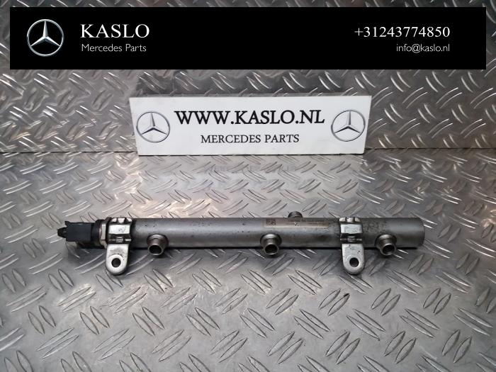 Usagé Système d'injection Mercedes E (W212) E-350 CDI V6 24V BlueEfficiency Prix € 50,00 Règlement à la marge proposé par kaslo auto parts