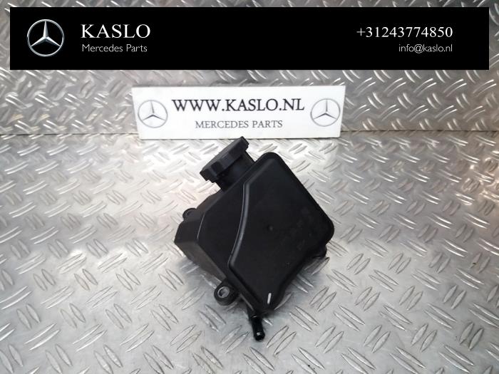 Power steering fluid reservoir Mercedes E E350 CDI V6 24V