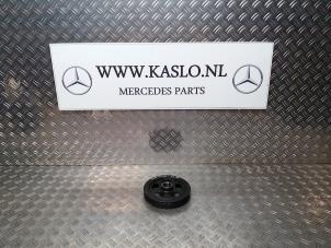 Gebrauchte Kurbelwelle Riemenscheibe Mercedes A (W169) 2.0 A-200 CDI 16V Preis € 50,00 Margenregelung angeboten von kaslo auto parts
