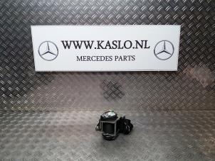 Used Rear seatbelt, left Mercedes C (C204) 1.8 C-180 CGI 16V BlueEfficiency Price € 50,00 Margin scheme offered by kaslo auto parts