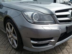 Usagé Veilleuse droite Mercedes C (C204) 2.2 C-250 CDI 16V BlueEfficiency Prix sur demande proposé par kaslo auto parts
