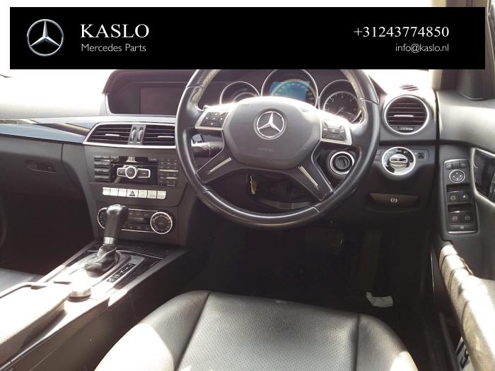 Used Interior display Mercedes C (W204) 2.2 C-200 CDI 16V BlueEFFICIENCY Price € 50,00 Margin scheme offered by kaslo auto parts
