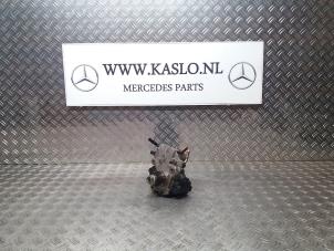 Used High pressure pump Mercedes C (W205) C-220 2.2 CDI BlueTEC, C-220 d 16V Price on request offered by kaslo auto parts