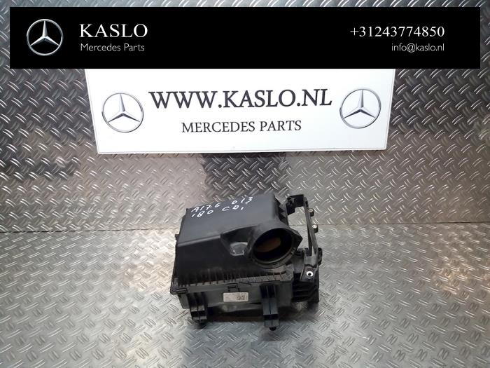 Begagnade Luftfilterhus Mercedes A (W176) 1.5 A-180 CDI, A-180d 16V Pris € 50,00 Marginaltabell erbjuds av kaslo auto parts