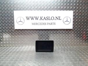 Używane Wyswietlacz wewnetrzny Mercedes B (W246,242) 2.1 B-200 CDI BlueEFFICIENCY, B-200d 16V Cena € 150,00 Procedura marży oferowane przez kaslo auto parts