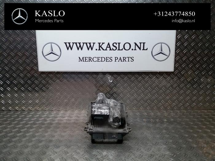 Used Ignition lock + computer Mercedes CLS (C219) 350 CDI 24V Price € 350,00 Margin scheme offered by kaslo auto parts