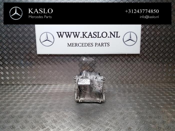 Used Ignition lock + computer Mercedes C Estate (S204) 3.0 C-320 CDI V6 24V Price € 350,00 Margin scheme offered by kaslo auto parts