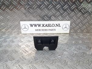 Used Switch (miscellaneous) Mercedes CLA (117.3) 1.6 CLA-180 16V Price on request offered by kaslo auto parts