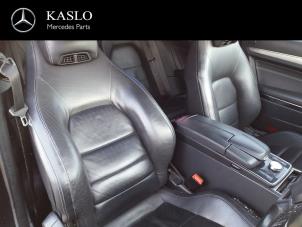 Used Seats + rear seat (complete) Mercedes E (R207) E-220 CDI 16V BlueEfficiency Price € 500,00 Margin scheme offered by kaslo auto parts