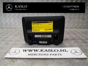 Interior display from a Mercedes-Benz B (W246/W242) 1.5 B-180 CDI,d 16V 2015