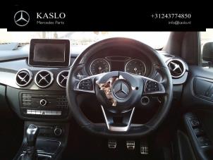 Interior display from a Mercedes-Benz B (W246/W242) 1.5 B-180 CDI,d 16V 2015