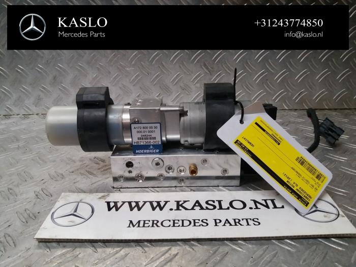 Używane Silnik dachu cabrio Mercedes SLK (R172) 2.1 250 CDI 16V BlueEFFICIENCY Cena € 250,00 Procedura marży oferowane przez kaslo auto parts