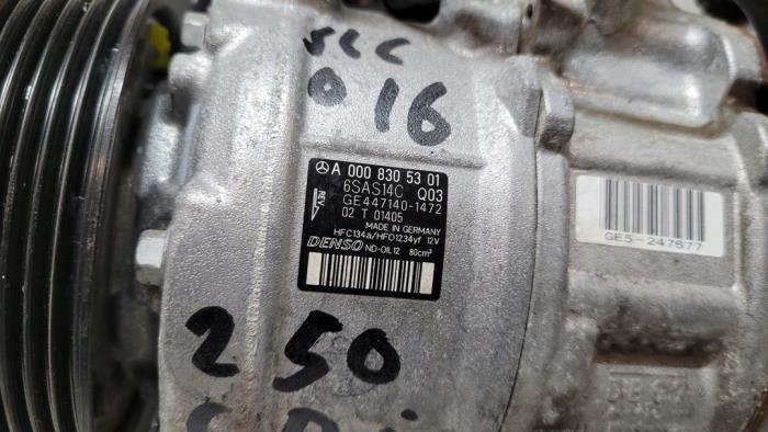 Pompa klimatyzacji z Mercedes-Benz SLC (R172) 2.1 250 d 16V 2016