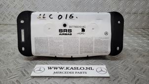 Used Right airbag (dashboard) Mercedes SLC (R172) 2.1 250 d 16V Price € 100,00 Margin scheme offered by kaslo auto parts