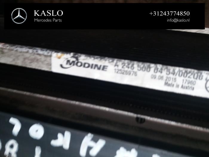 Klima Kondensor van een Mercedes-Benz A (W176) 1.5 A-180 CDI, A-180d 16V 2015
