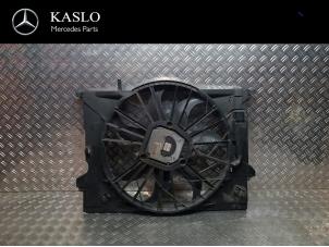 Usagé Ventilateur radiateur Mercedes CLS (C219) 500 5.0 V8 24V Prix sur demande proposé par kaslo auto parts