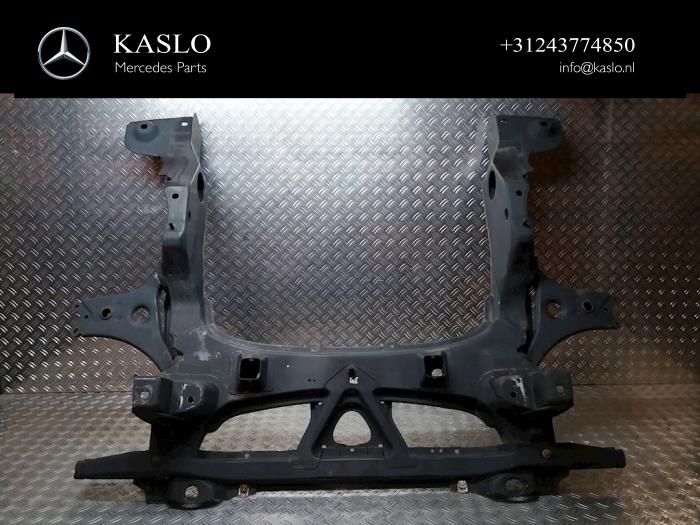 Begagnade Underram Mercedes A (W169) 1.5 A-150 Pris € 100,00 Marginaltabell erbjuds av kaslo auto parts