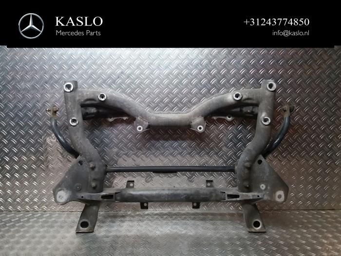 Used Subframe Mercedes C (W204) 3.0 C-320 CDI V6 24V Price € 100,00 Margin scheme offered by kaslo auto parts