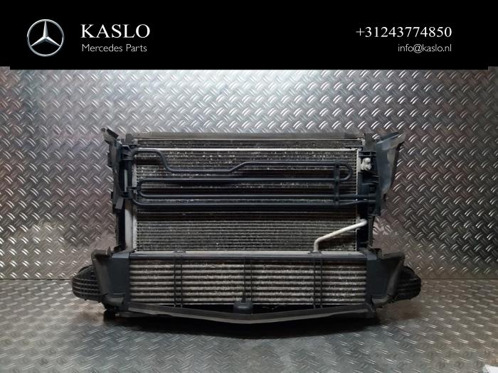 Gebrauchte Kühler Mercedes C (W204) 2.2 C-200 CDI 16V Preis € 150,00 Margenregelung angeboten von kaslo auto parts