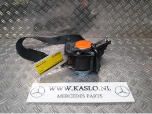 Used Front seatbelt, left Mercedes B (W246,242) 1.8 B-180 CDI BlueEFFICIENCY 16V Price € 70,00 Margin scheme offered by kaslo auto parts
