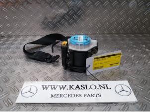 Used Rear seatbelt, left Mercedes B (W246,242) 1.8 B-200 CDI BlueEFFICIENCY 16V Price € 70,00 Margin scheme offered by kaslo auto parts