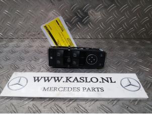 Używane Przelacznik combi okienny Mercedes B (W246,242) 1.8 B-200 CDI BlueEFFICIENCY 16V Cena € 30,00 Procedura marży oferowane przez kaslo auto parts