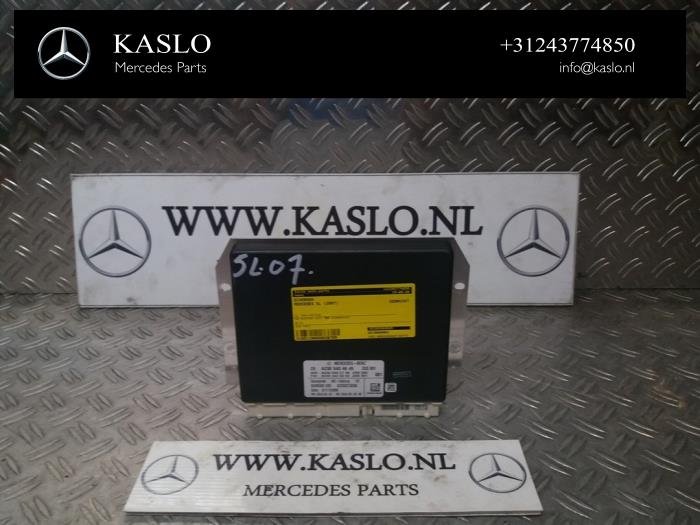 Używane Rózne Mercedes SL (R230) 3.5 SL-350 V6 24V Cena € 350,00 Procedura marży oferowane przez kaslo auto parts