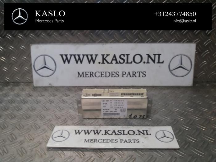 Używane Rózne Mercedes SL (R230) 3.5 SL-350 V6 24V Cena € 125,00 Procedura marży oferowane przez kaslo auto parts