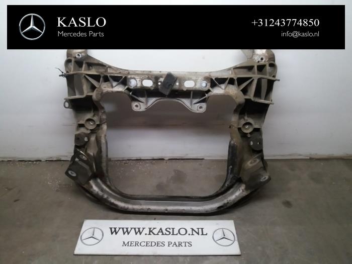 Used Subframe Mercedes S (W220) 3.2 S-320 CDI 24V Price € 150,00 Margin scheme offered by kaslo auto parts