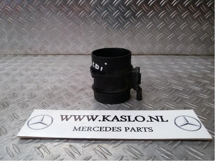 Compteur de masse d'air d'un Mercedes-Benz A (W176) 1.5 A-180 CDI, A-180d 16V 2014