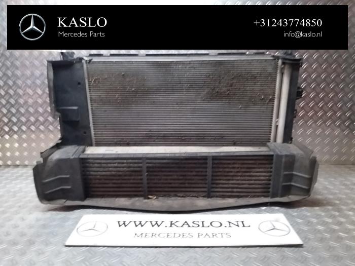 Begagnade AC-radiator Mercedes A (W176) 1.5 A-180 CDI, A-180d 16V Pris € 100,00 Marginaltabell erbjuds av kaslo auto parts