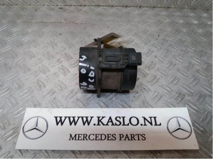 Compteur de masse d'air d'un Mercedes-Benz A (W176) 1.5 A-180 CDI, A-180d 16V 2014