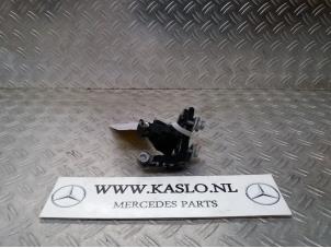 Used Rear door hinge, left Mercedes A (177.0) 2.0 A-220 Turbo 16V Price on request offered by kaslo auto parts