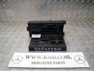 Używane Skrzynka bezpieczników Mercedes E (W211) 3.2 E-320 CDI 24V Cena € 70,00 Procedura marży oferowane przez kaslo auto parts