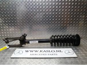 Used Front shock absorber rod, right Mercedes ML II (164/4JG) 3.0 ML-320 CDI 4-Matic V6 24V Price € 75,00 Margin scheme offered by kaslo auto parts