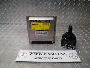 Used Ignition lock + computer Mercedes S (W220) 3.2 S-320 CDI 24V Price on request offered by kaslo auto parts